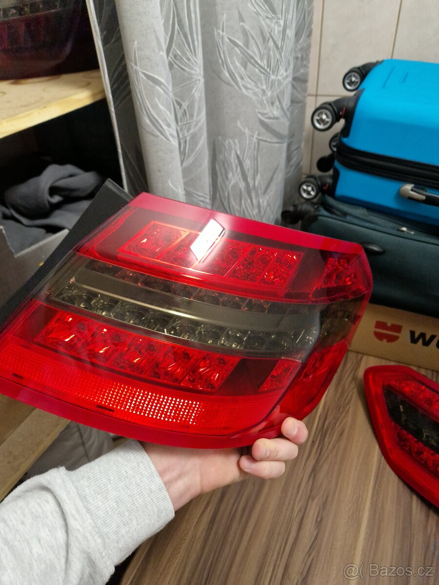 zadní světla w212 - 3