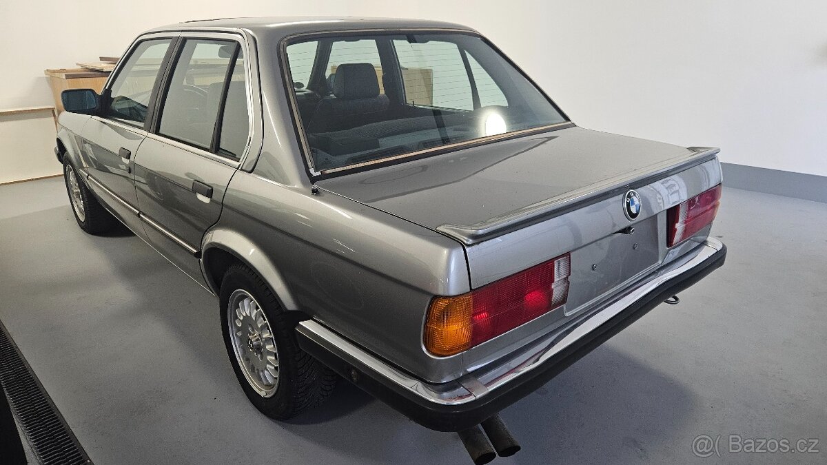 Bmw e30 2.5e automat - 3
