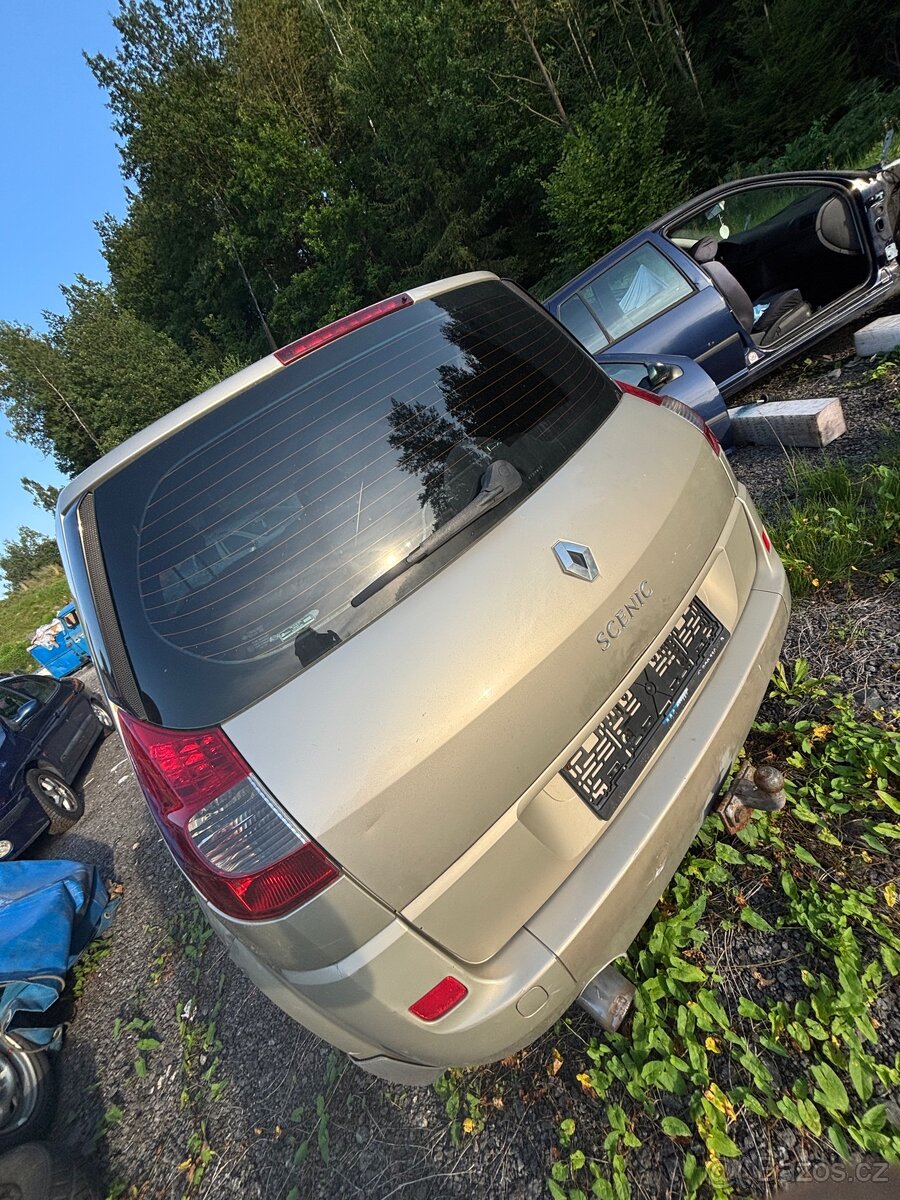 Renault scénic - 3