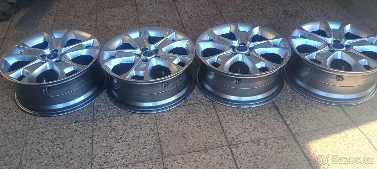 Prodám díky ford - 3