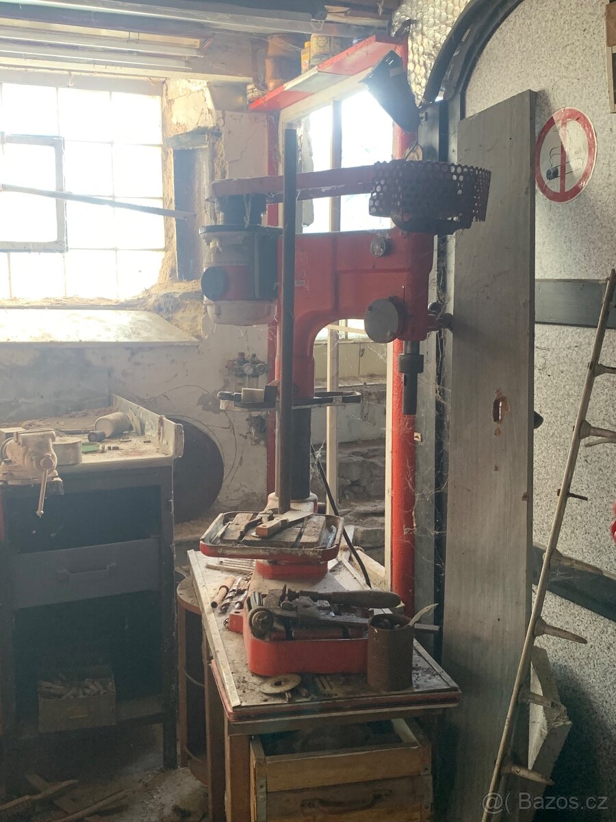 Stojanová vrtačka - 3