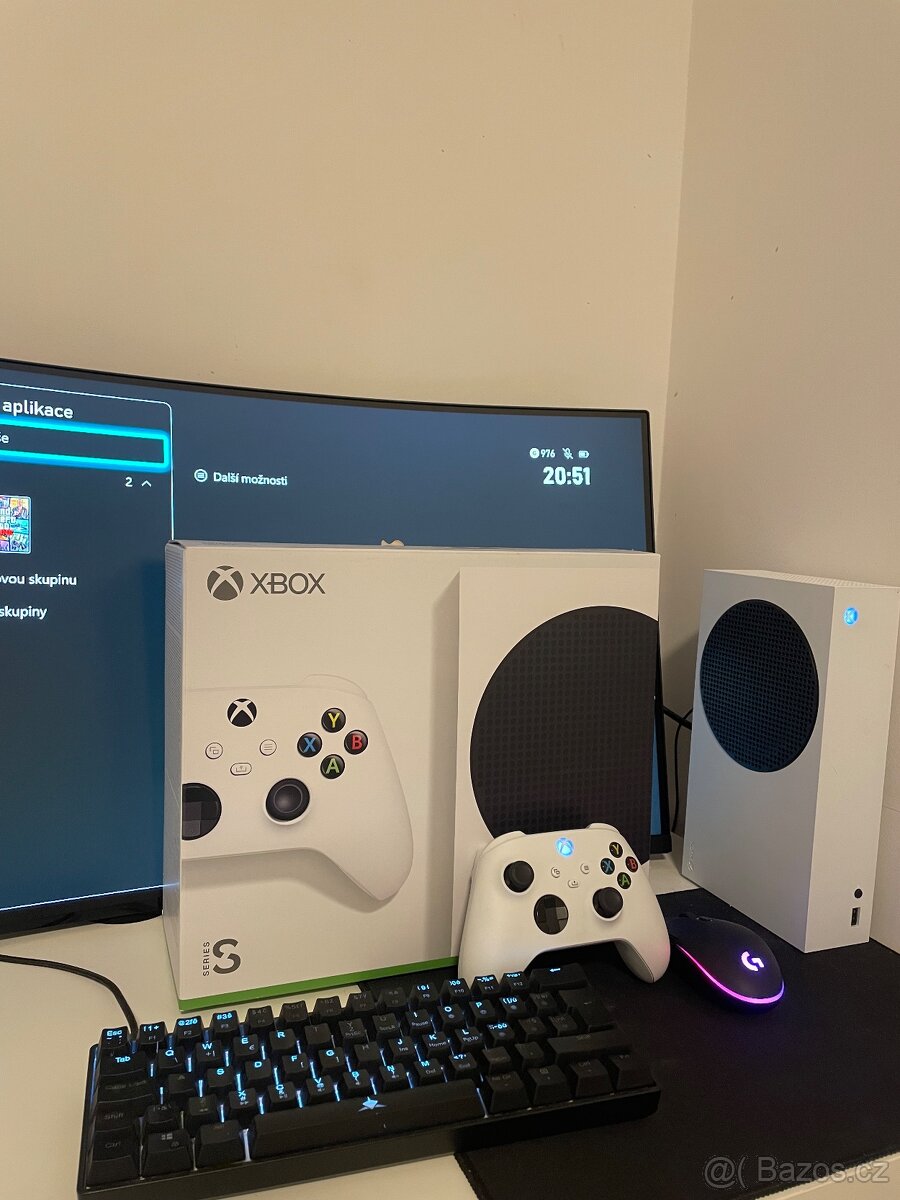 Xbox Series S Setup - 3