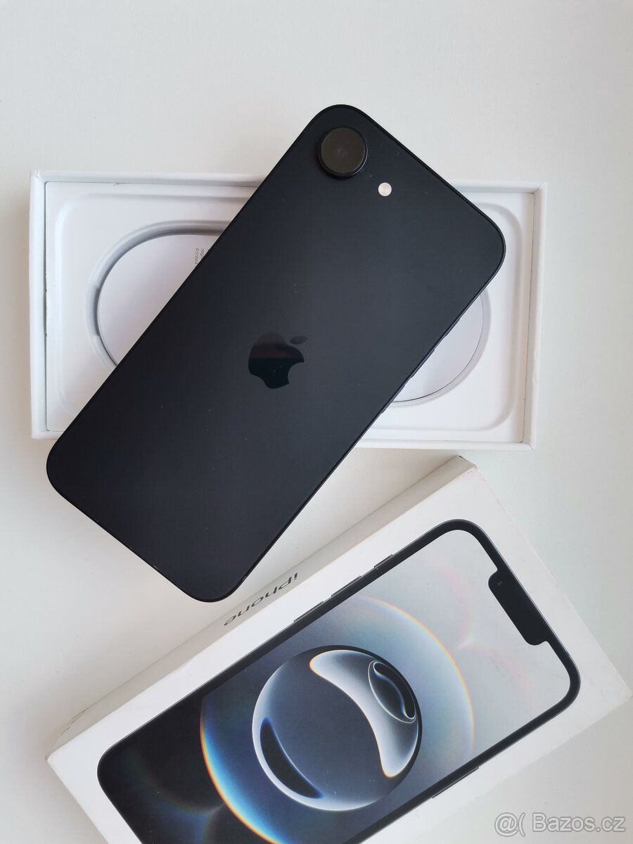 Apple iPhone 16e 256gb - 3