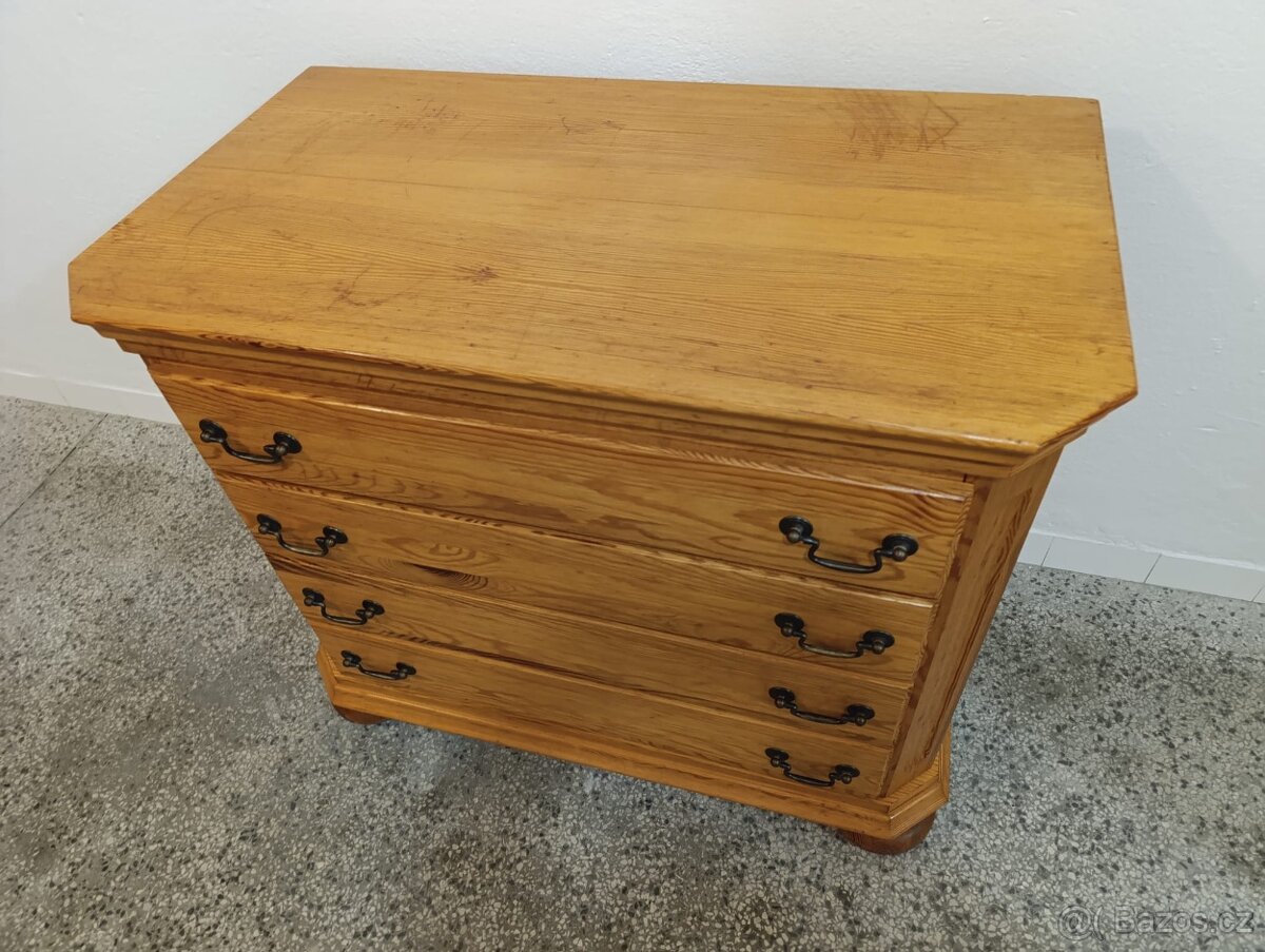 Rustikální šuplíková komoda, nábytek z masívu, - 3
