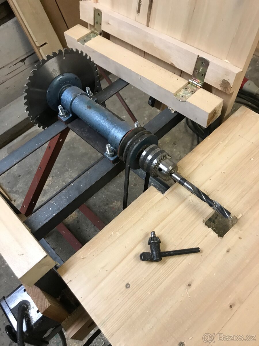 Stolni Kotoucova pila - 3