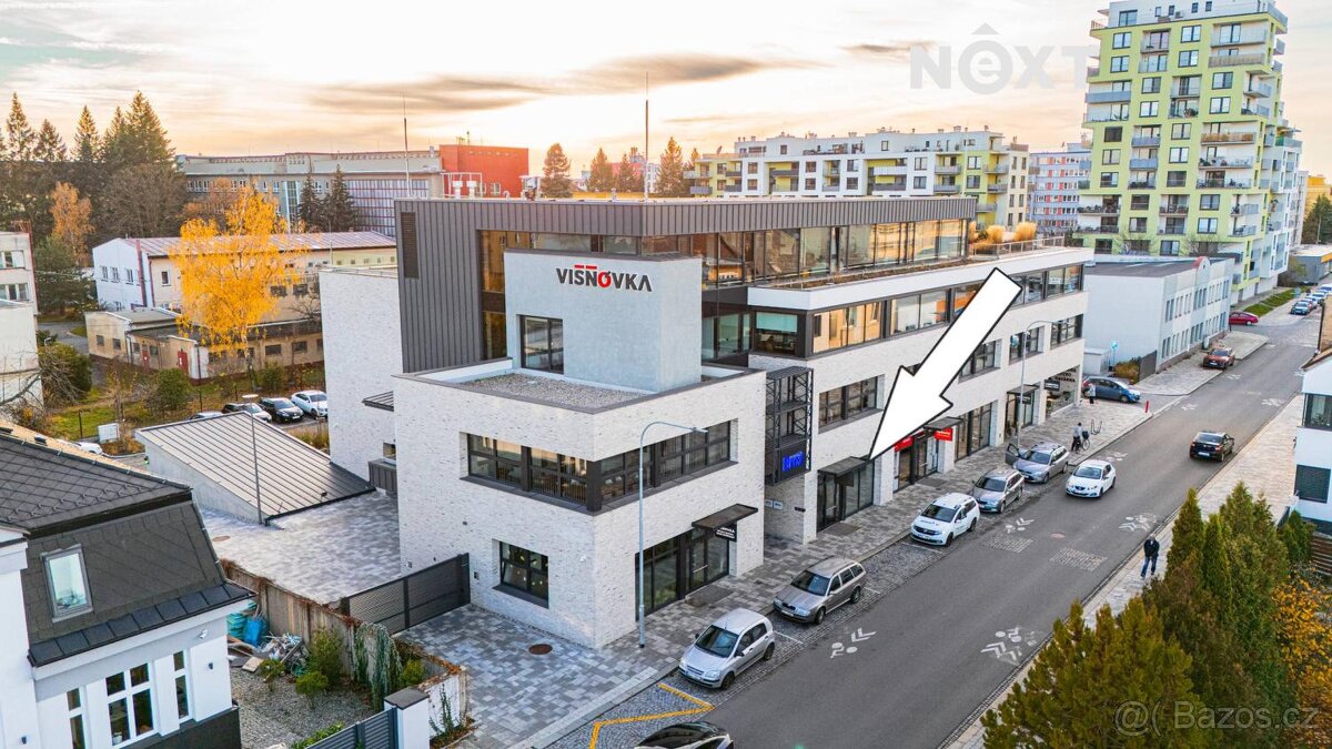 Pronájem komerční Obchodní prostory, 110㎡ - 3