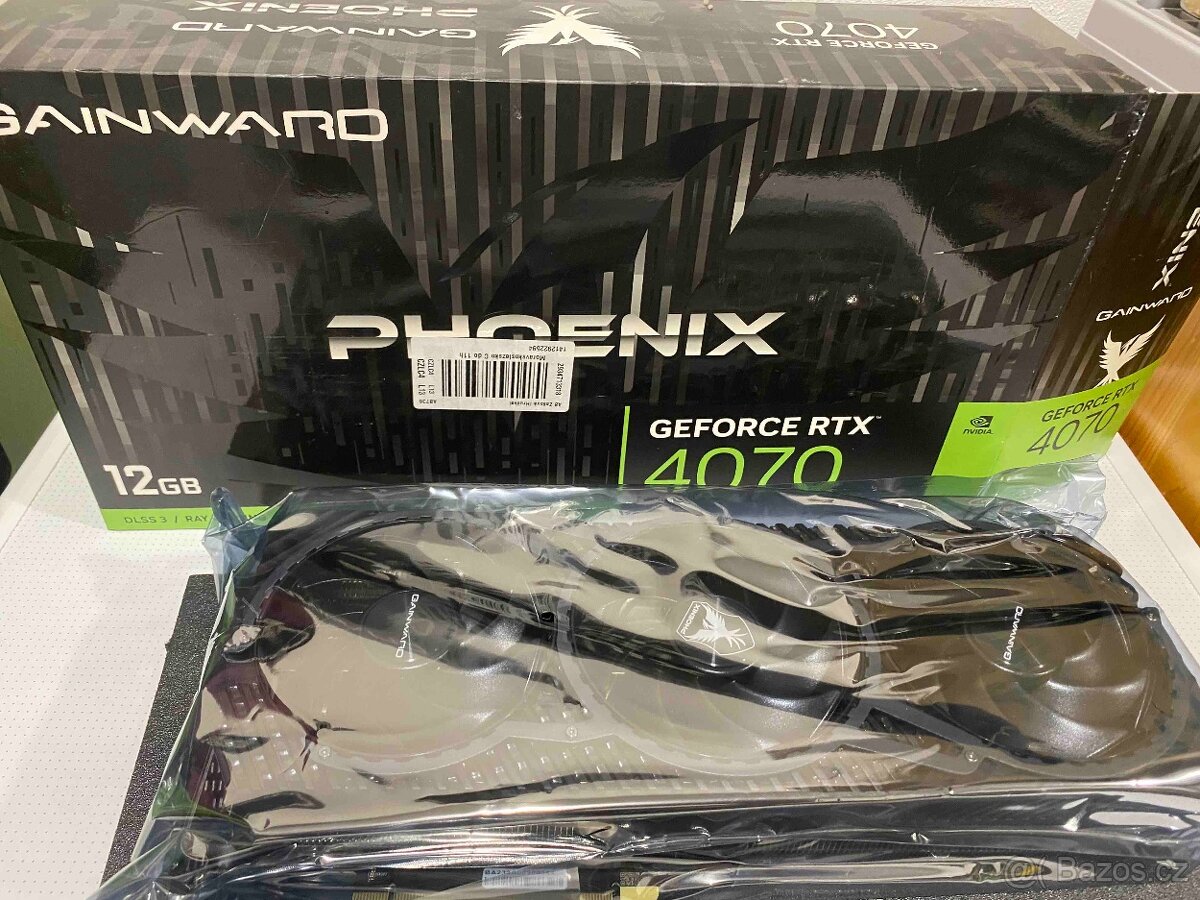 Gainward GeForce RTX 4070 Phoenix 12G - 3