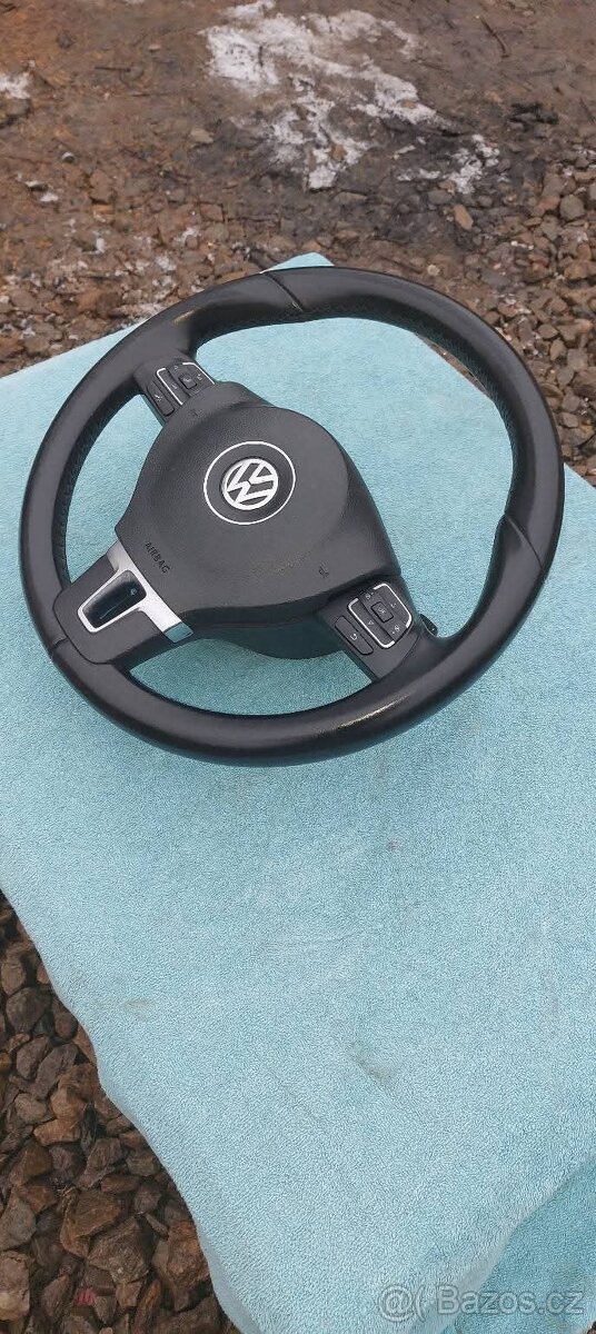 Prodam Passat B7 Volant kožený tříramenný multifunkční Řaze - 3