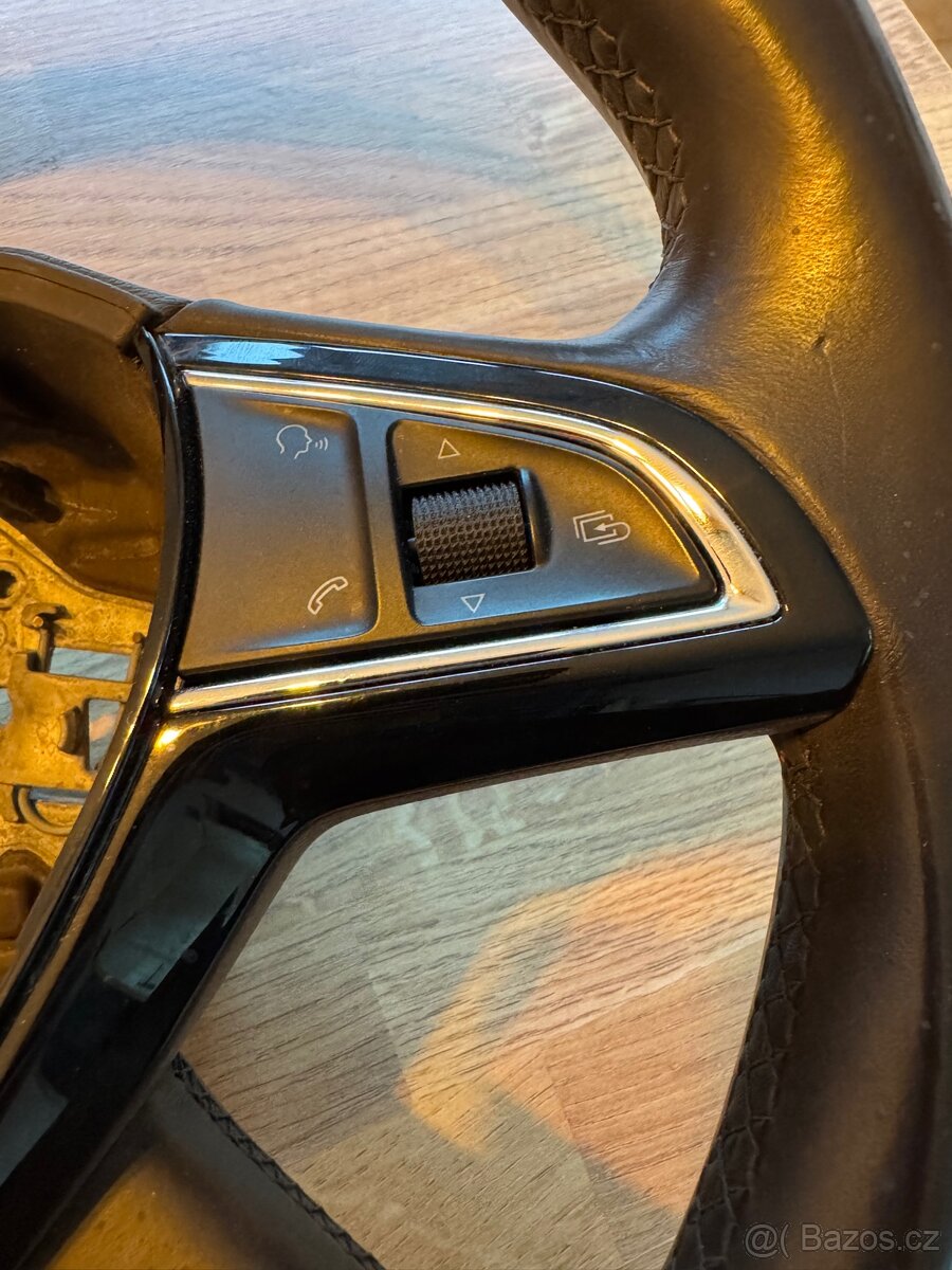 Škoda Superb volant - 3