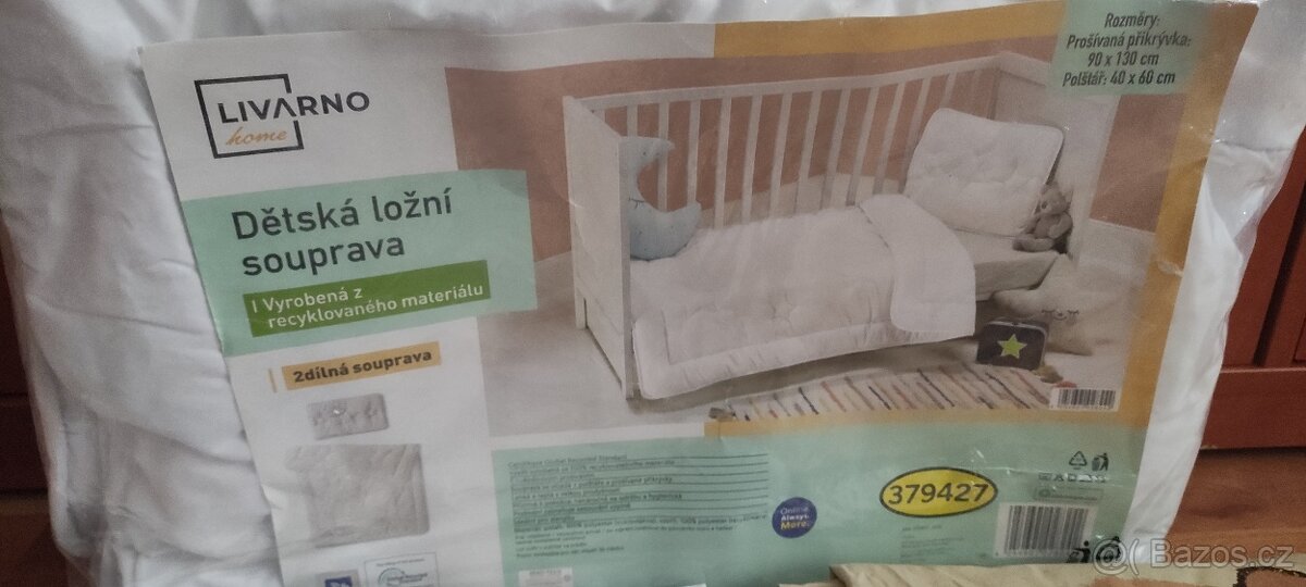 Do dětské postýlky: peřina+polštář, 3xpovlečení, prostěradlo - 3