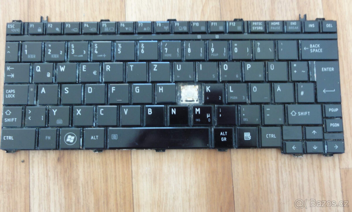 Toshiba Satellite U500, Lenovo Y570- díly - 3