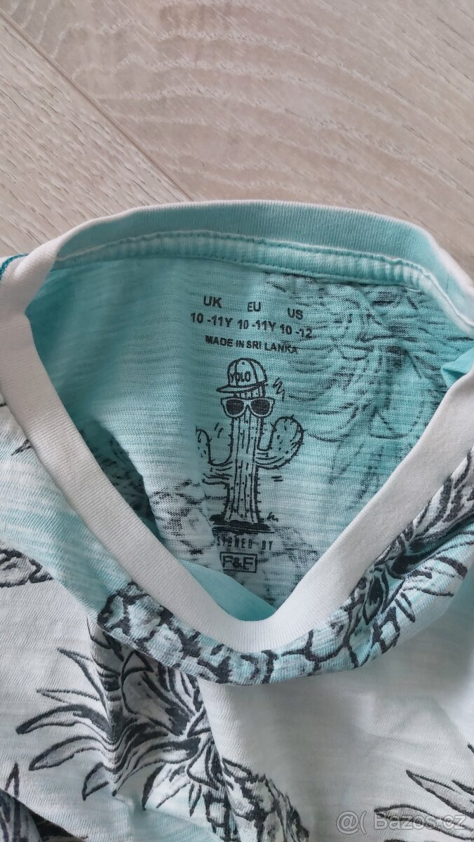 Stejná trička vel. 128 - 3