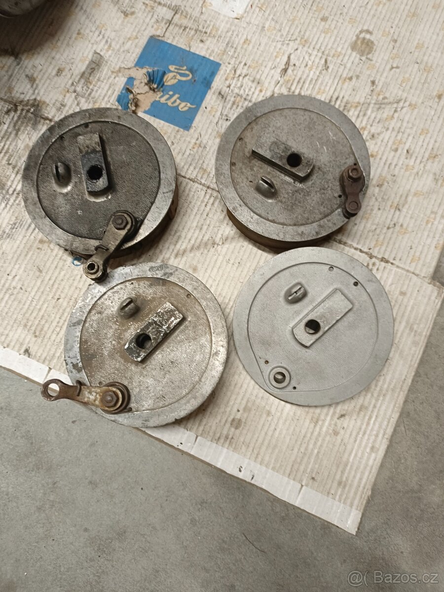 jawa brzdové štíty - 3