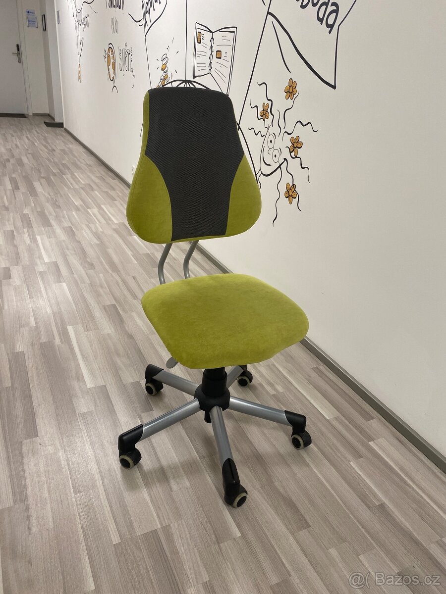 Rostoucí ergonomická židle značky Mayer - 3