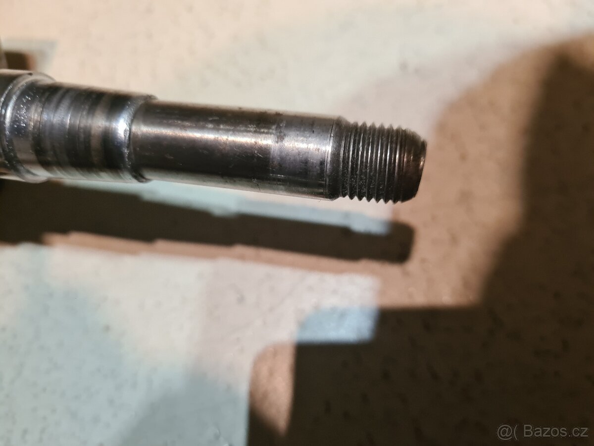 Kliková hřídel MZ ETZ 250 251 - 3