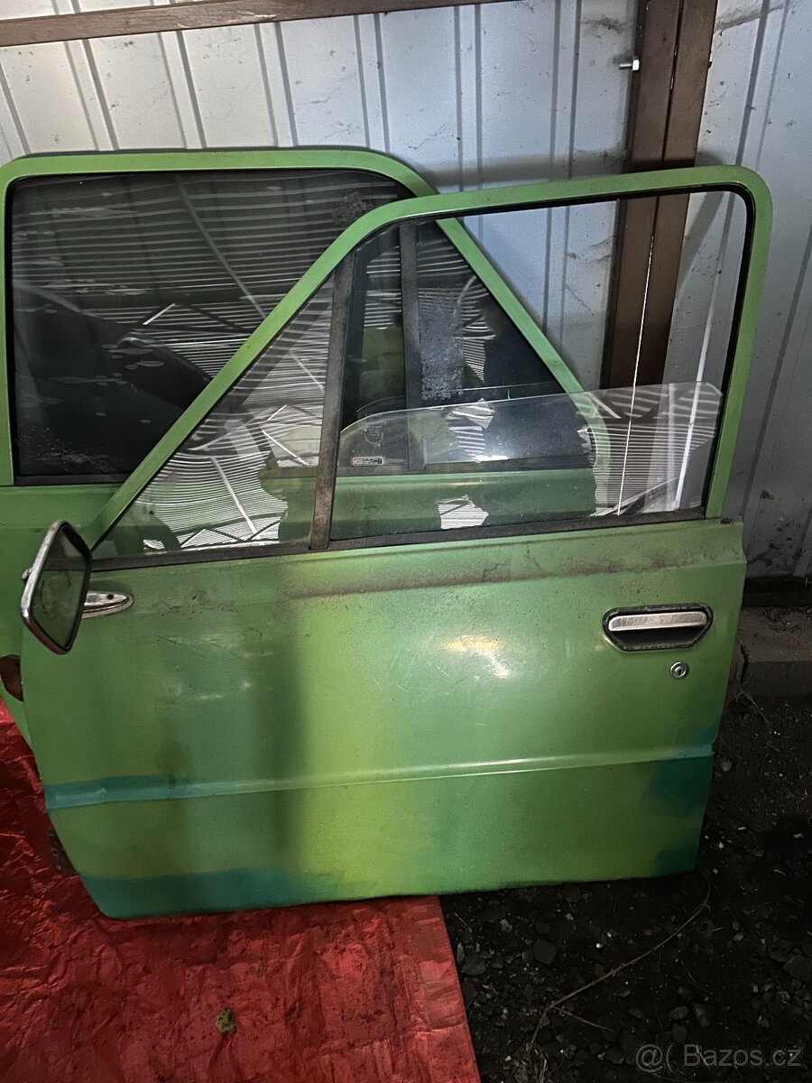 Škoda 105/120 - kapota, dveře - 3