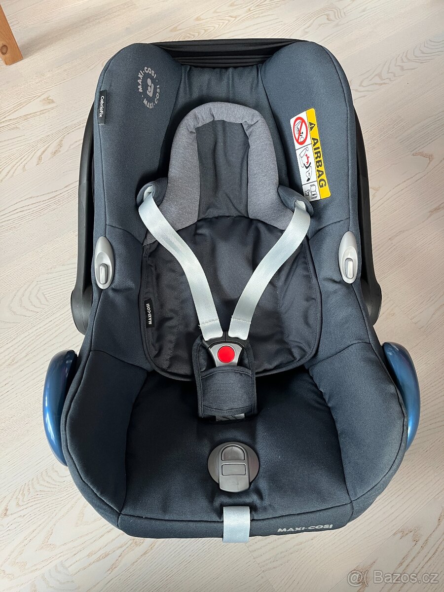 Maxi-Cosi CabrioFix Essential Graphite - 3