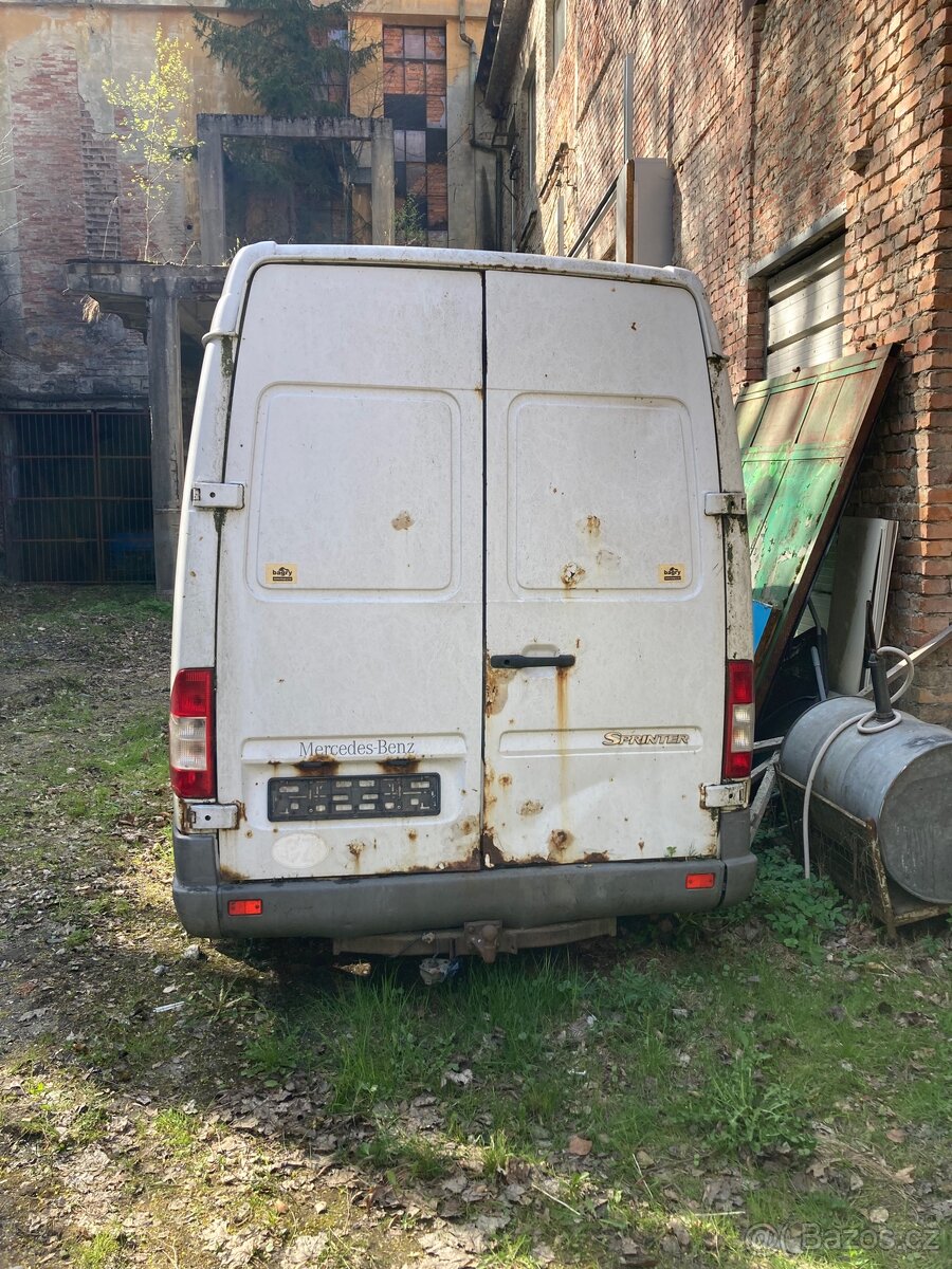 MB Sprinter 208 CDi , 2003 , najeto 280tis , bez dokladu - 3