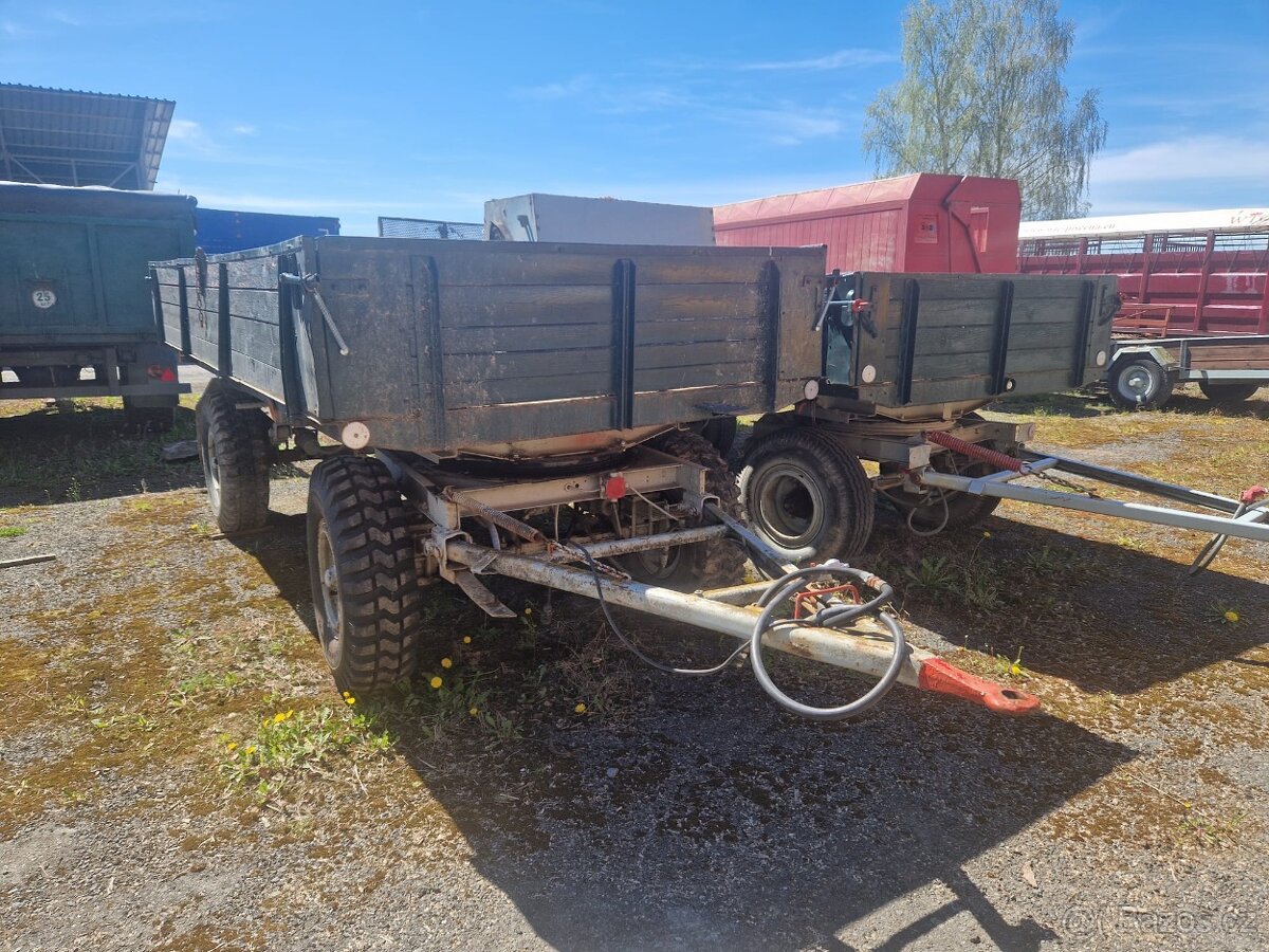 traktorový valníkový přívěs P 53 S - 3