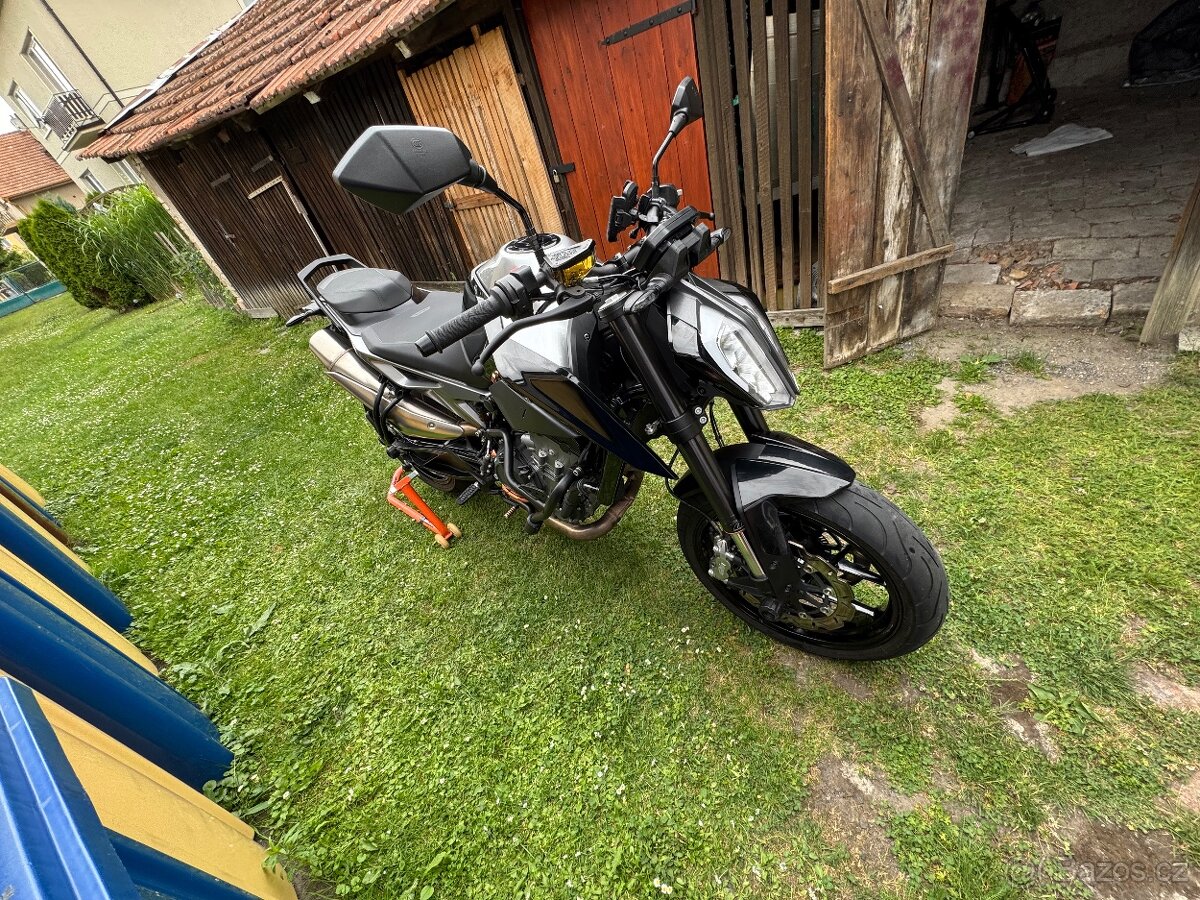 KTM Duke 790 - 3