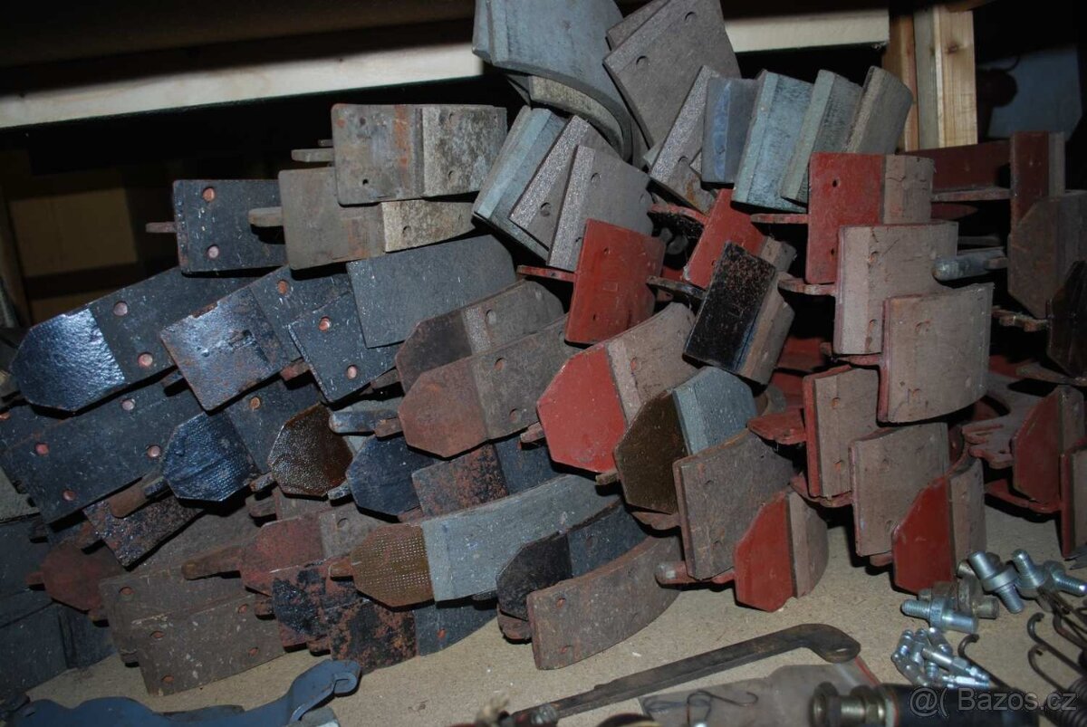 Avia A30 - A31T - NOVÉ zadní a přední brzdové čelisti, pakny - 3