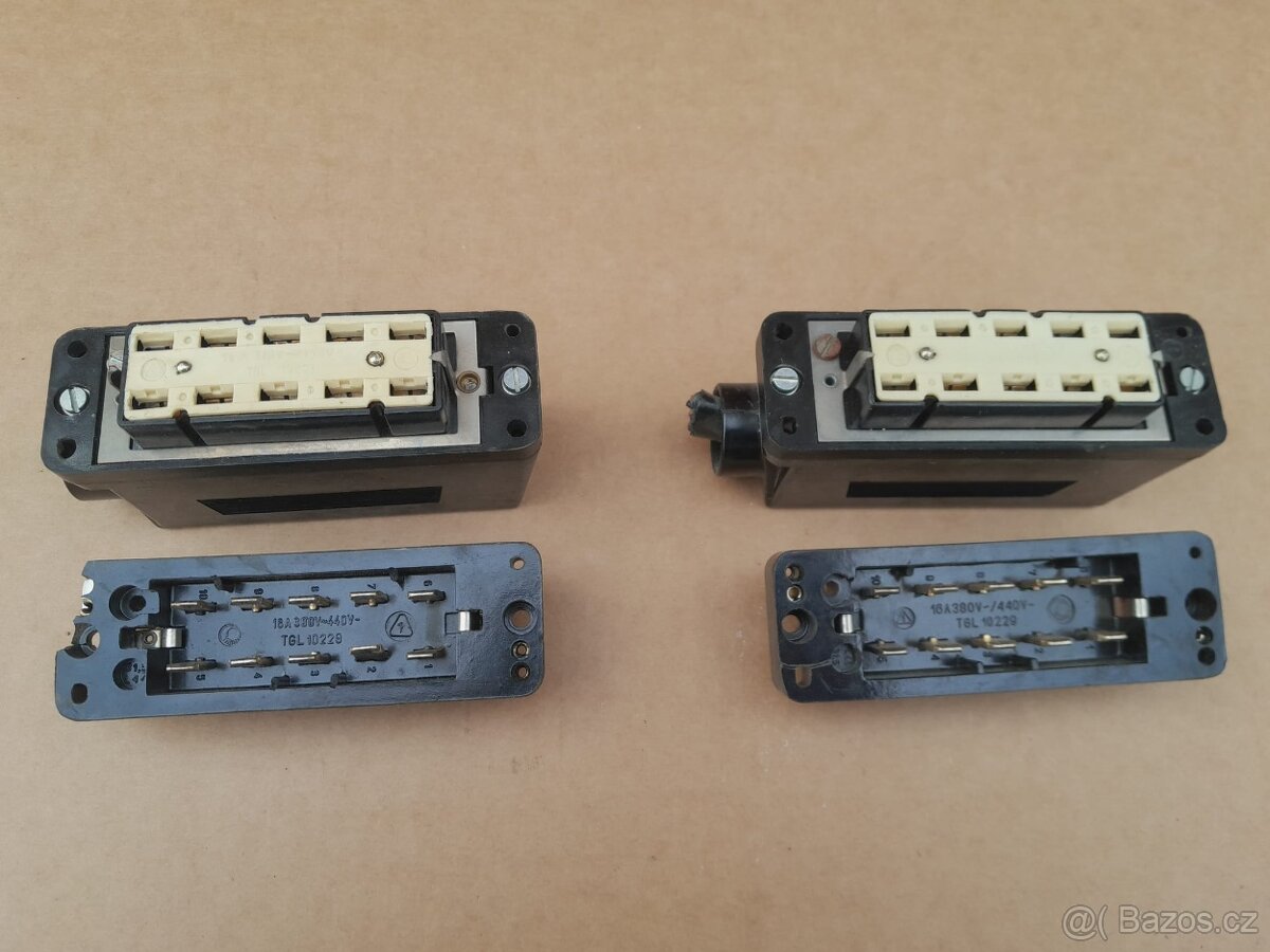 Bakelitové konektory (2ks) - 3