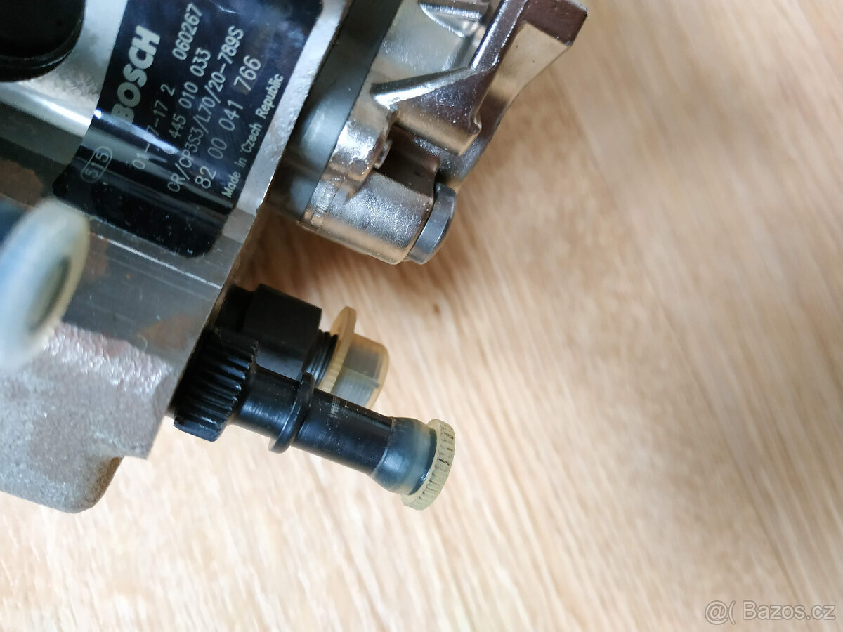 Nepoužité vstřikovací čerpadlo F9Q GM: 8200041766 - 3