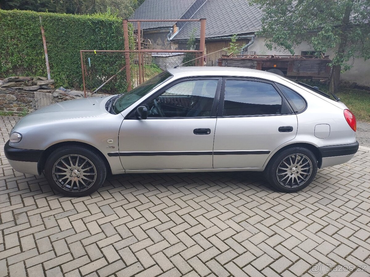 Toyota Corolla E11 2.0 d4d 66kw - 3