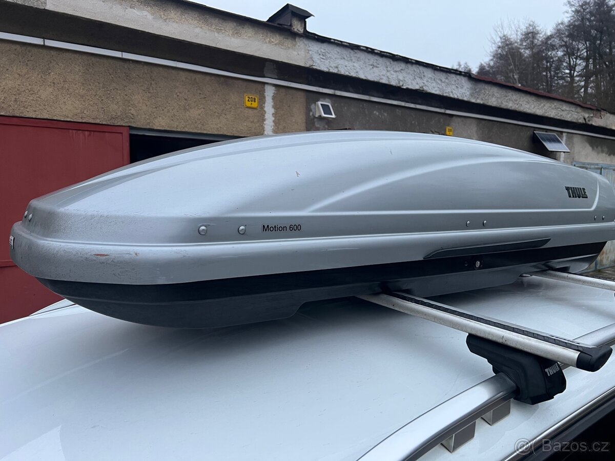 Střešní box Thule Motion 600 - 3