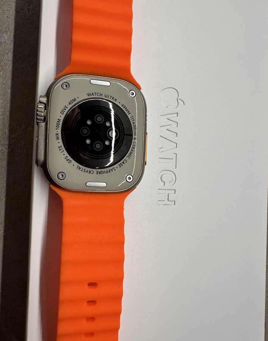 Apple Watch Series 9 Ultra 2 - 3