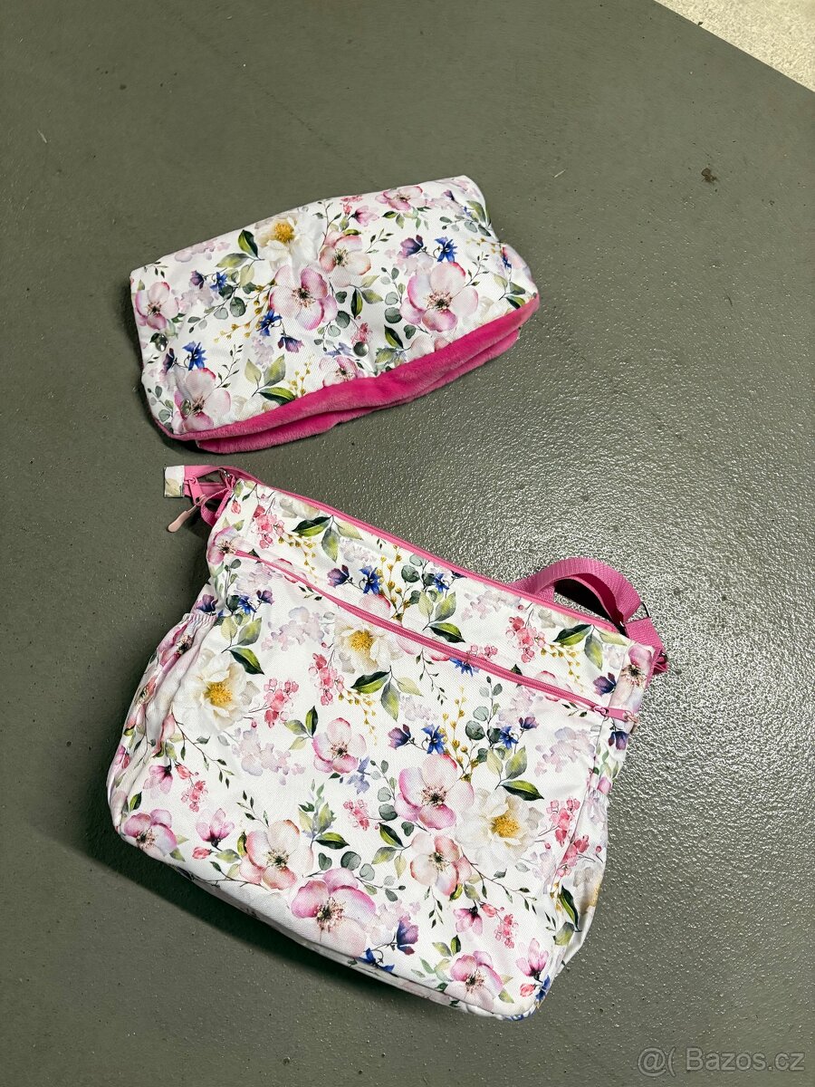 Komplet sada tašek vč.rukávníku - 3