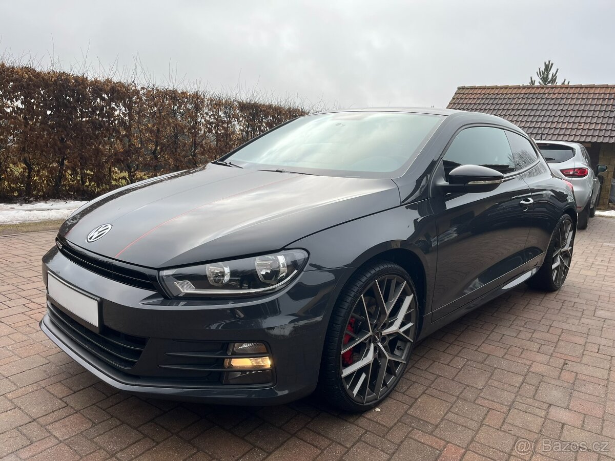 Volkswagen Scirocco 2.0 GTS 162kW Manuál Serviska - 3