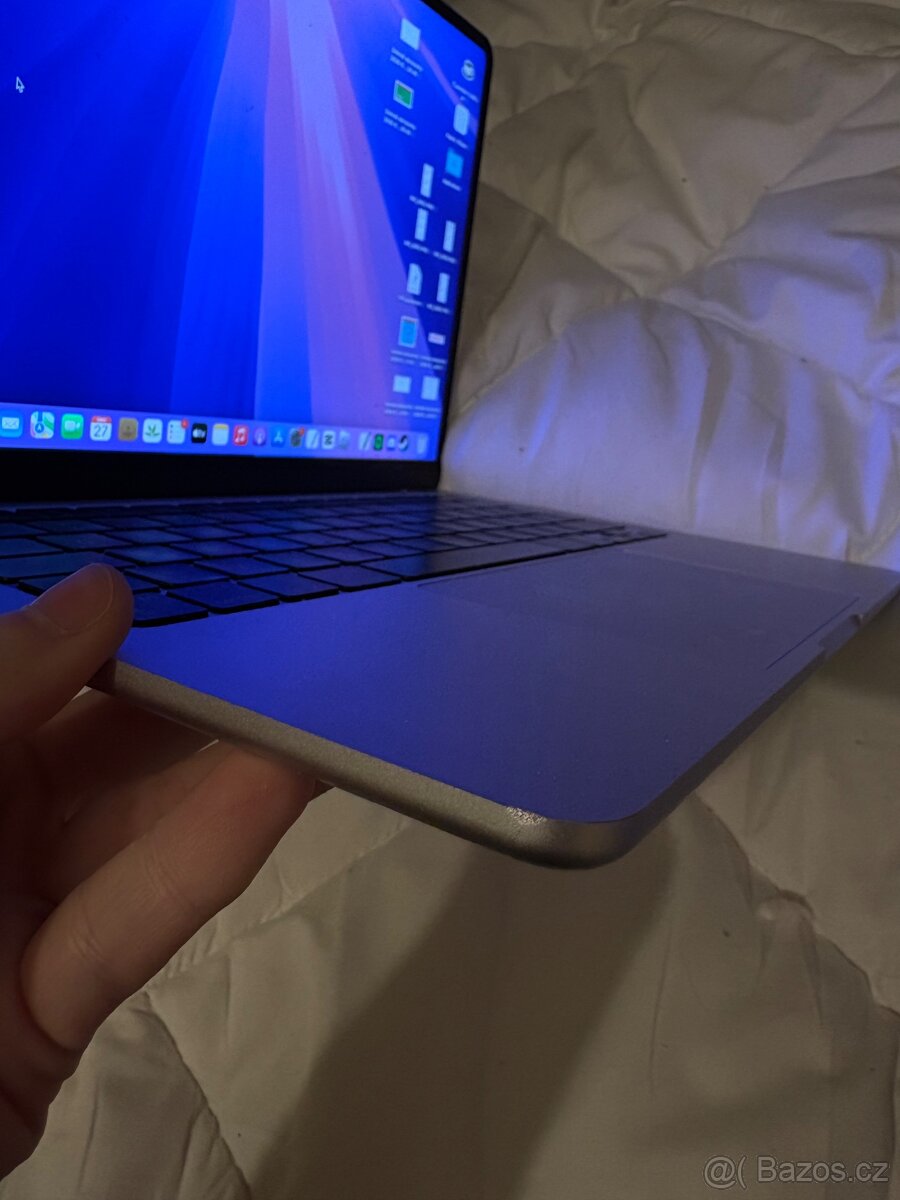 Apple MacBook Air 13.6" M2 8x GPU 256GB - 3