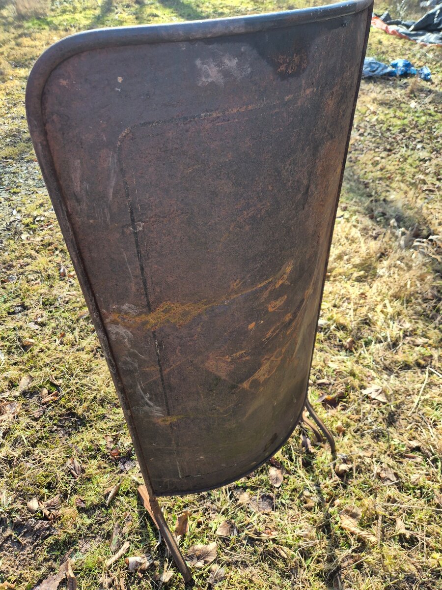 stará koupelnová kamna - 3