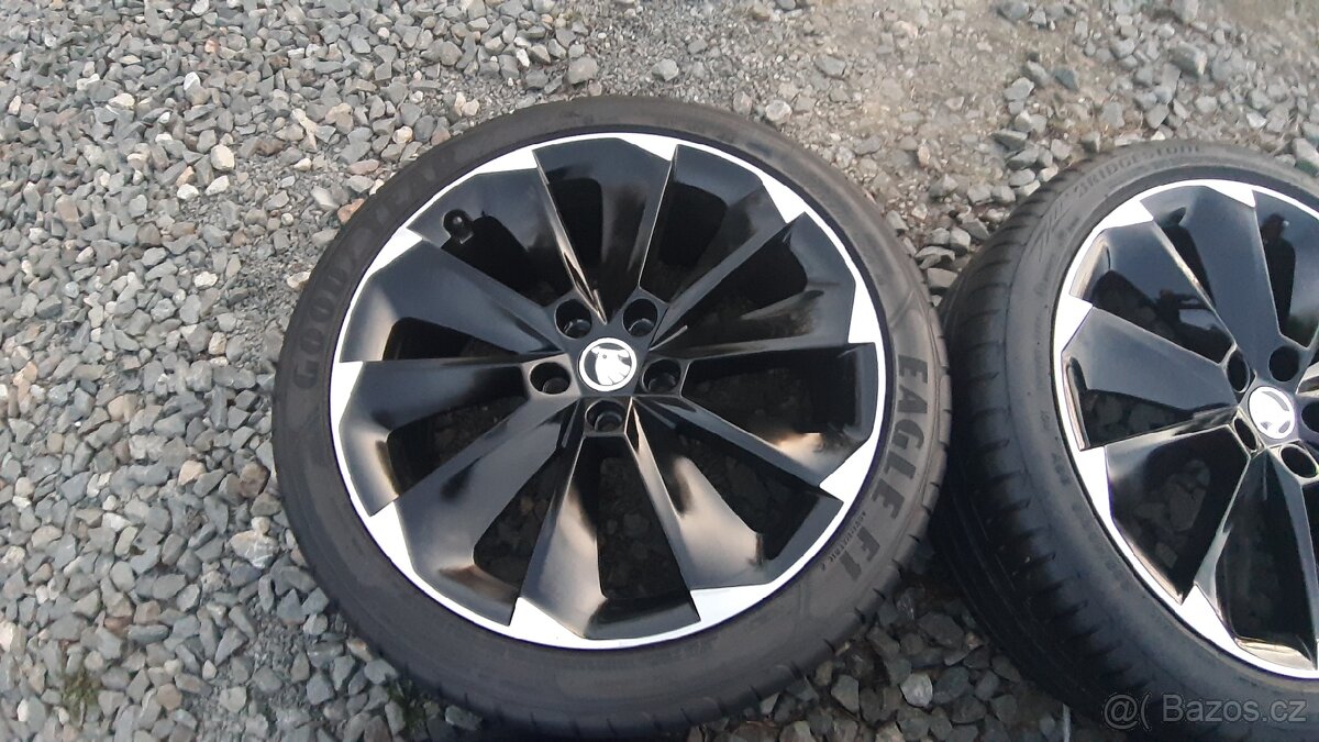 Supernova R19 Škoda Superb VW Passat - 3