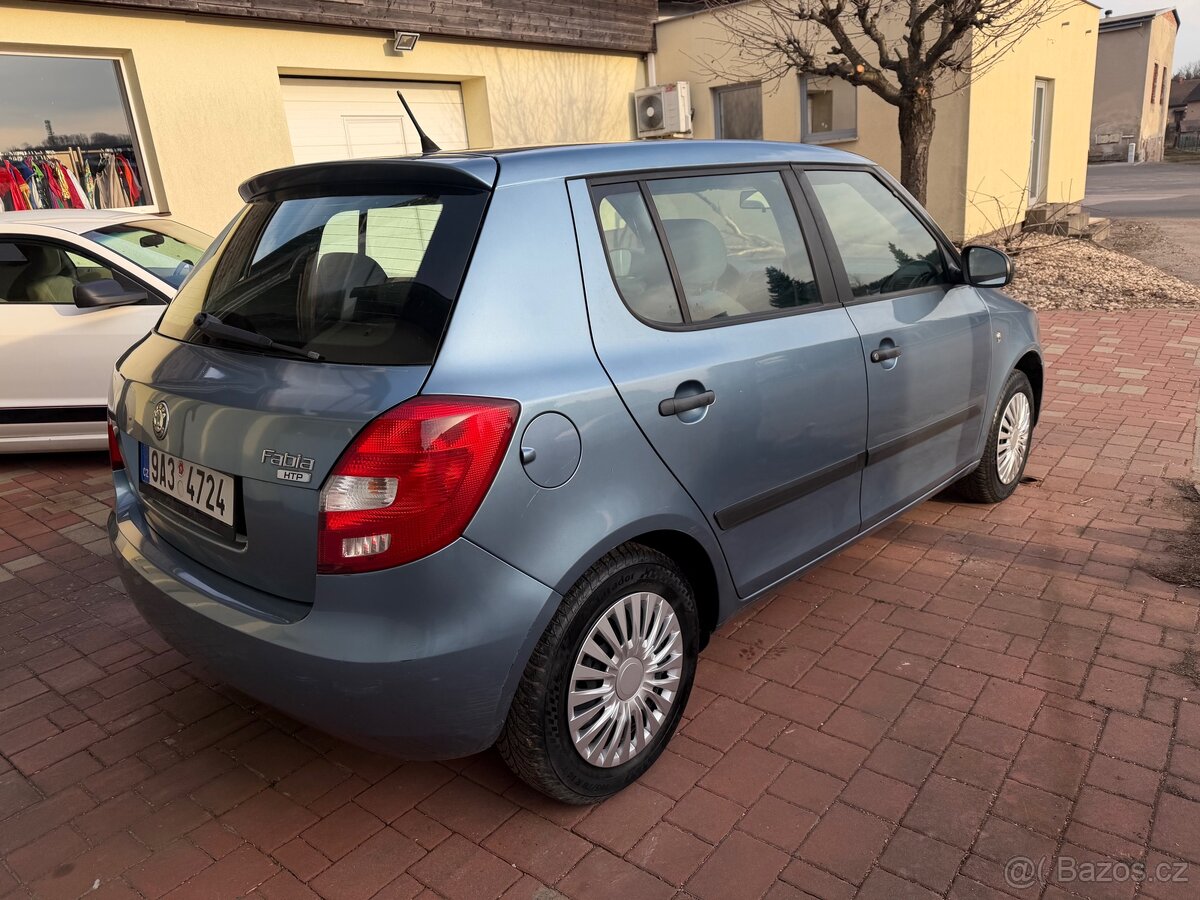 Škoda fabia 1.2 - 3