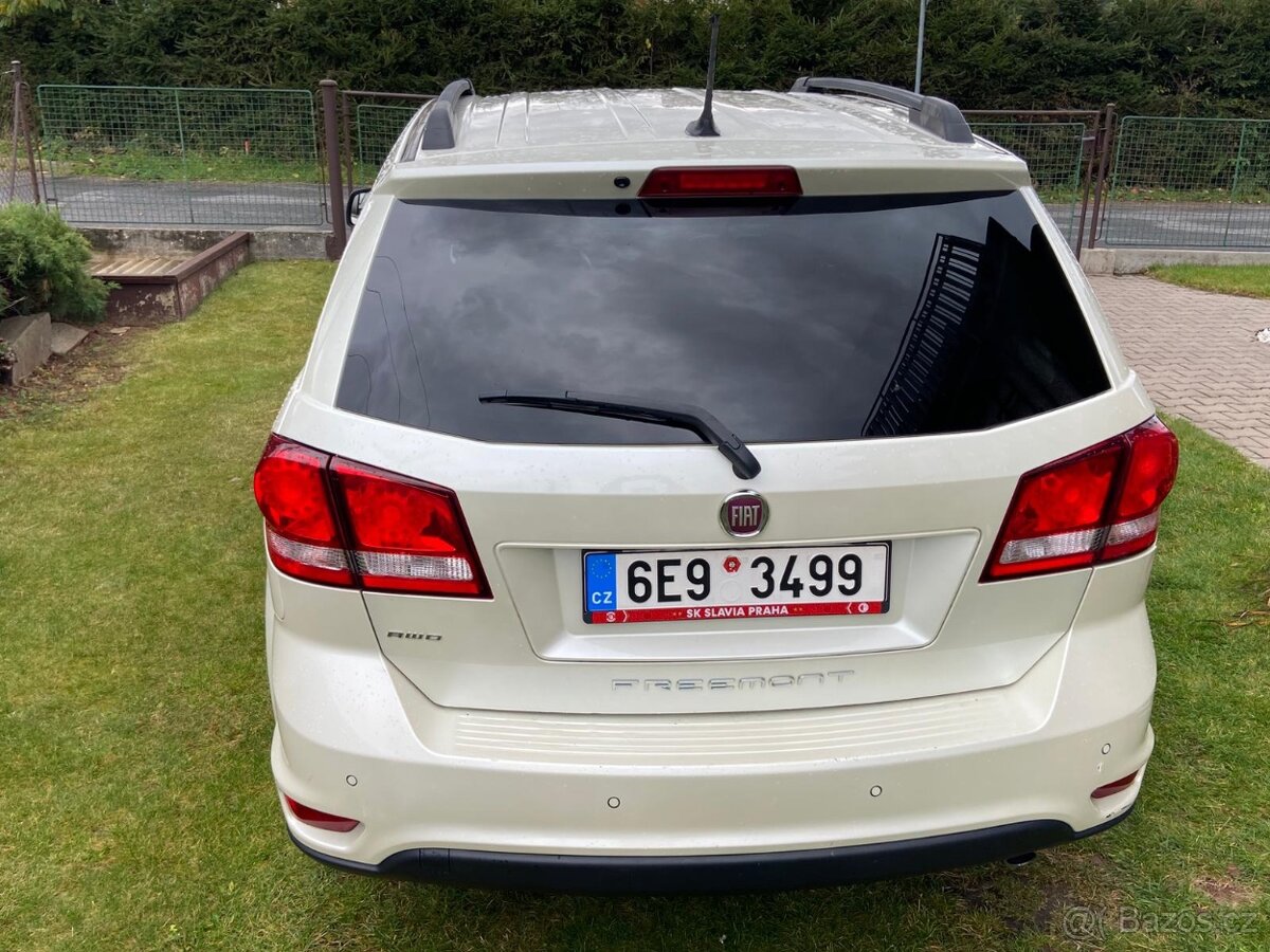 Fiat Freemont 2.0 Multijet AWD Black Code – 7 míst, automat, - 3