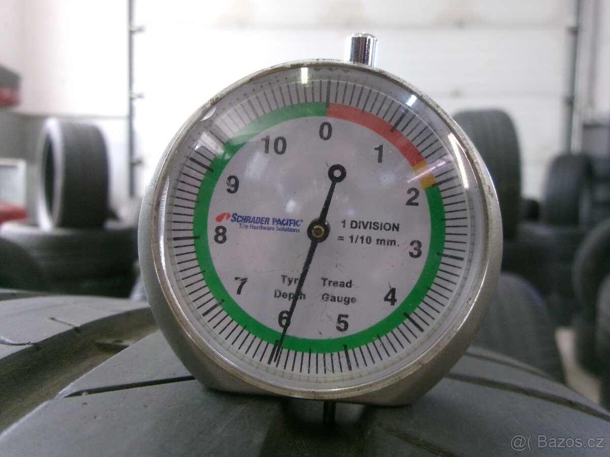 285/40 R20 PIRELLI (5,5-6mm) č.15635/b7 - 3