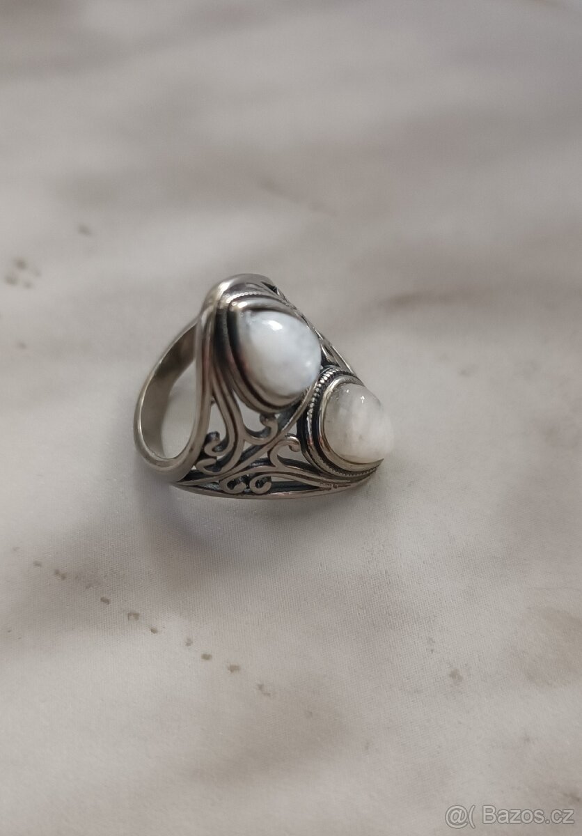 Stříbrný prsten - 3