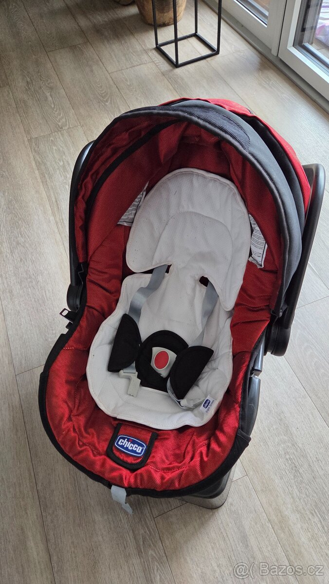Autosedačka Chicco - 3