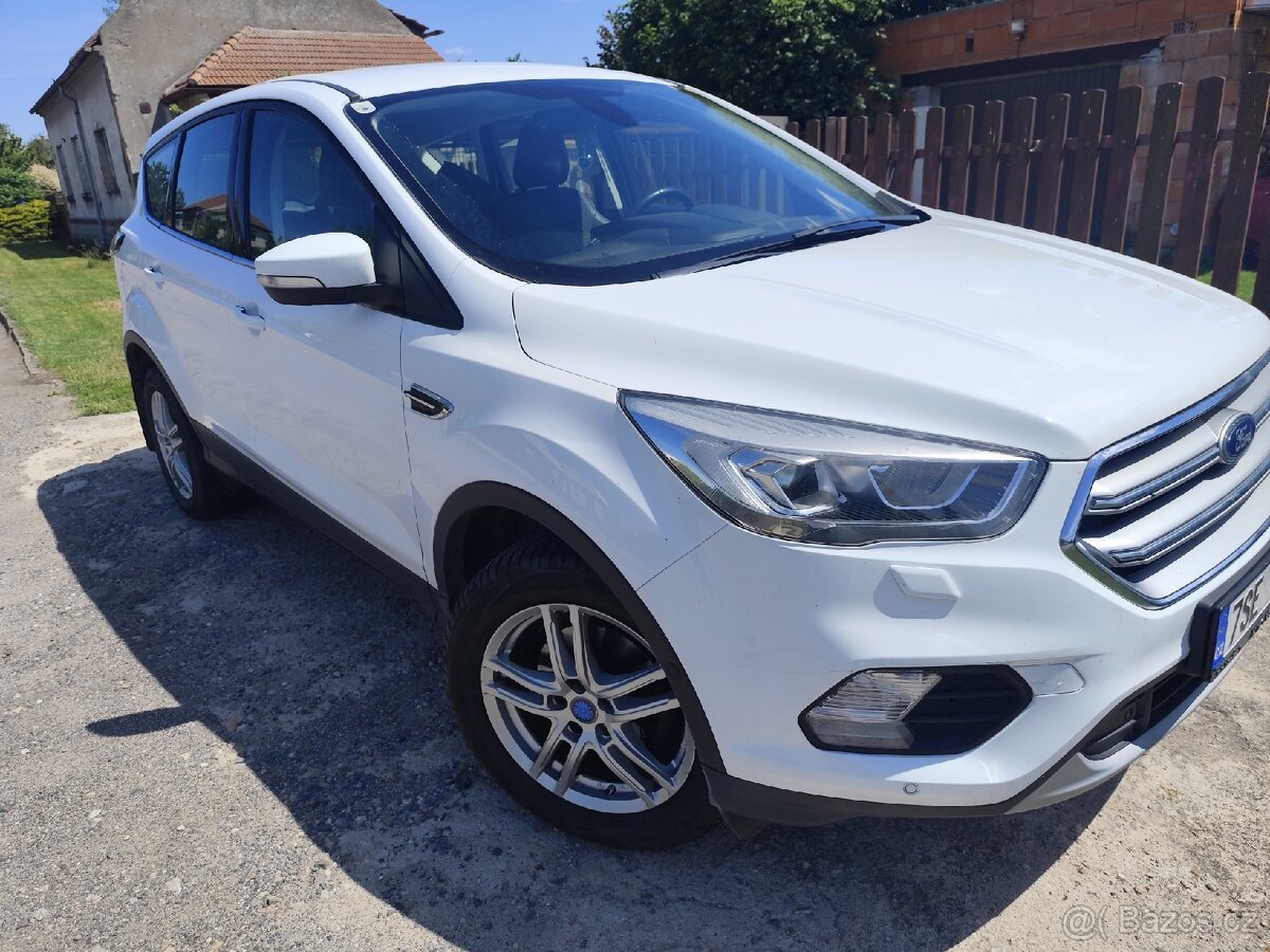 FORD KUGA - 3