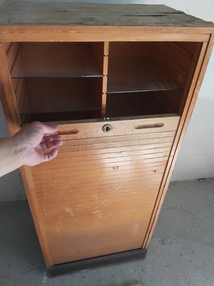SKŘÍŇ REGISTRAČNÍ - 3