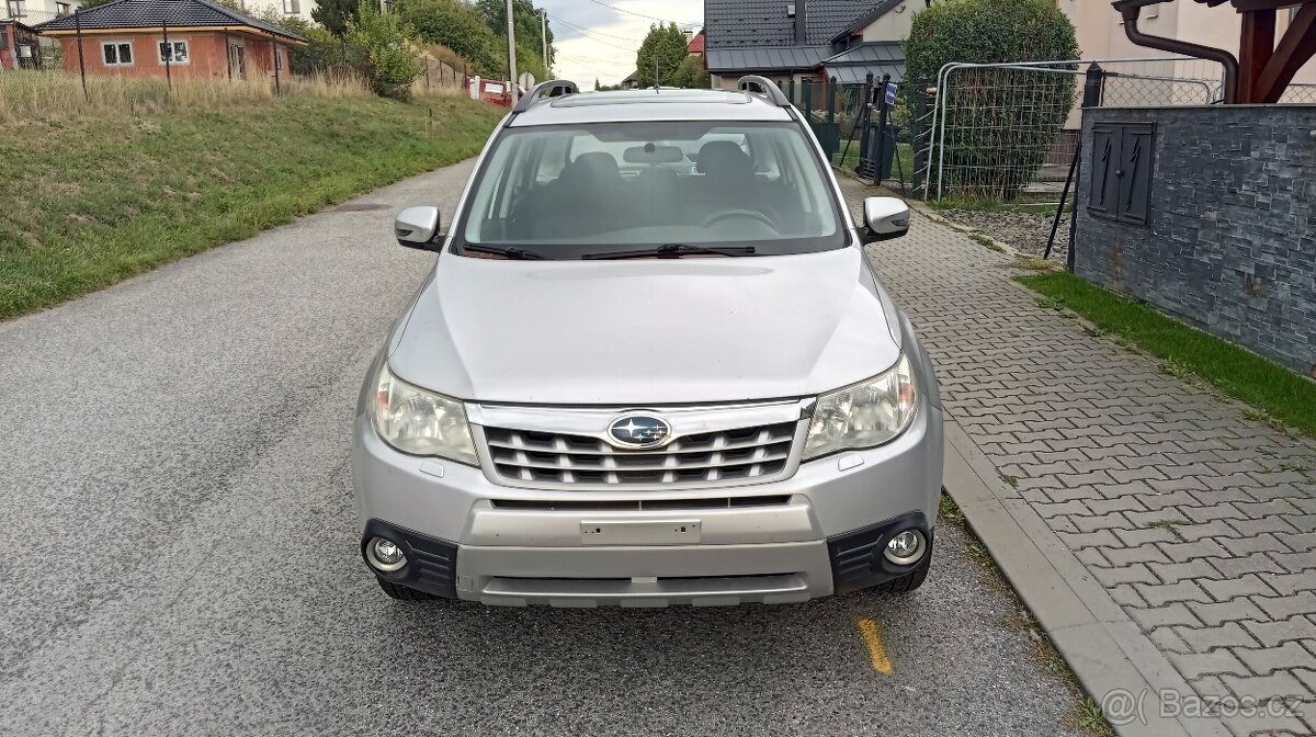 Subaru Forester 2.0 benzín - 3