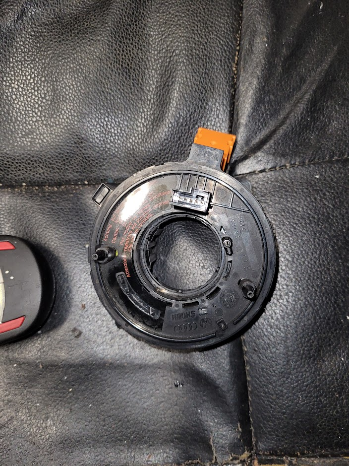 Kroužek airbagu s ESP 1J0 959 653 E - 3