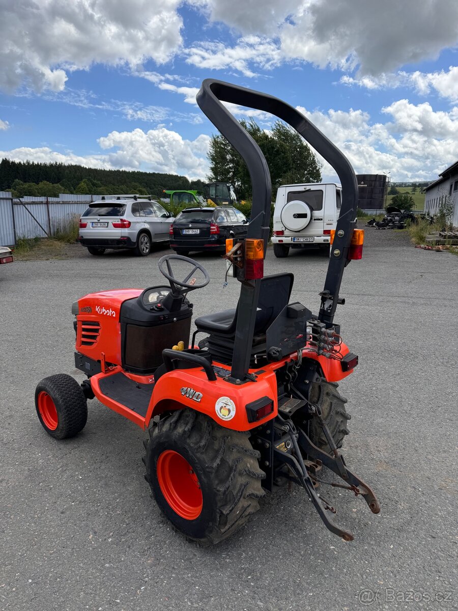 Malotraktor Kubota BX 2350 2014 4x4 - 3