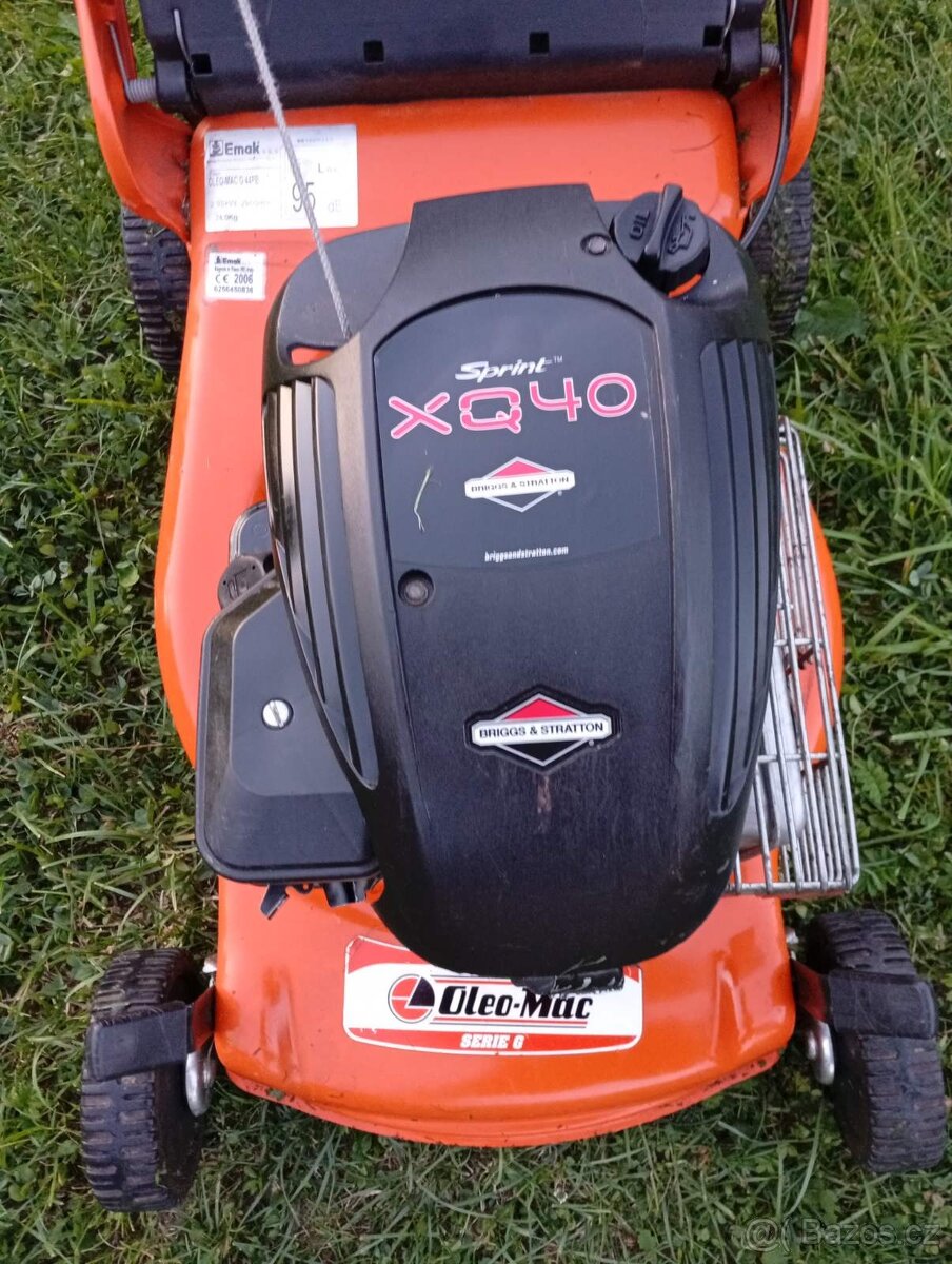 Benzínová sekačka Briggs a Stratton ,oleo mac 44cm, 2,95kw - 3