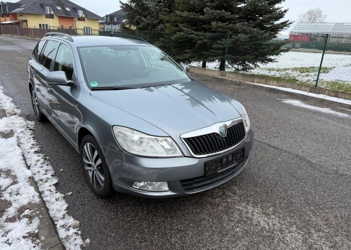 Škoda Octavia 1,4TSi/90kw ,serviska nová STK benzín - 3