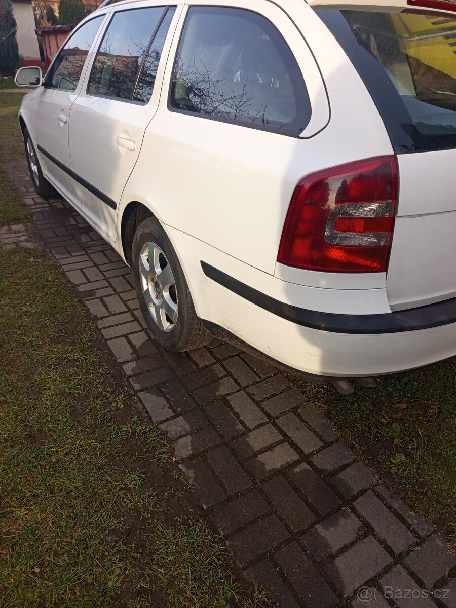 Octavia 2 combi 1.9 TDI 77 kW, km 283 tis, 2xkola - 3