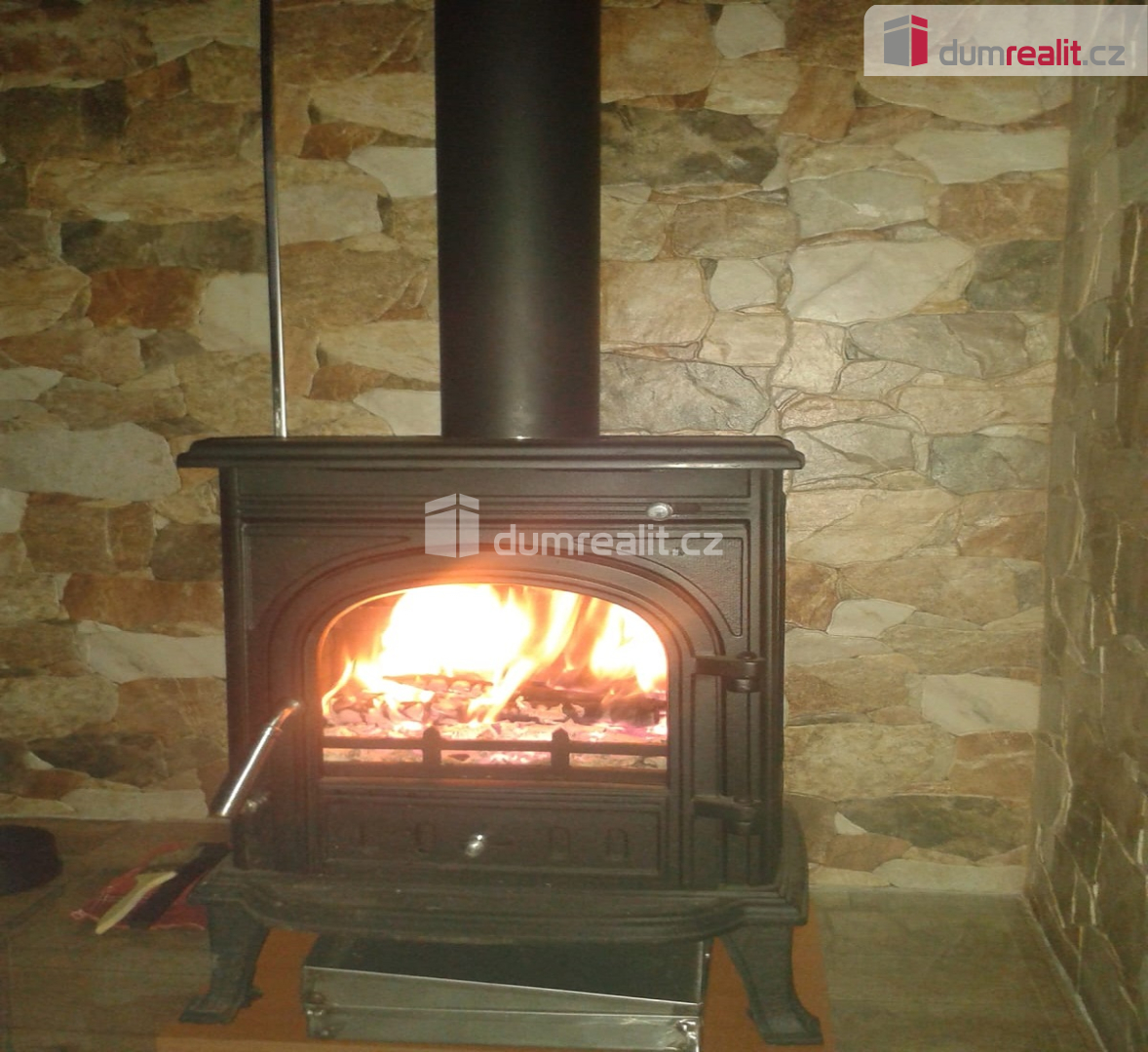 Pronájem hezkého bytu o velikosti 1+1, v rodinném domě, v Dě - 3