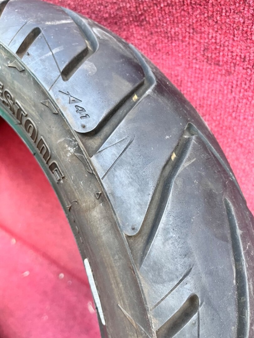 150/70 R18 Bridgestone - DOT 2018 - 3